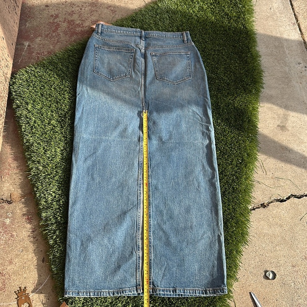 Reformation Darla Ultra High Rise Denim Maxi Skirt Size 30 new with tags - Picture 8 of 8